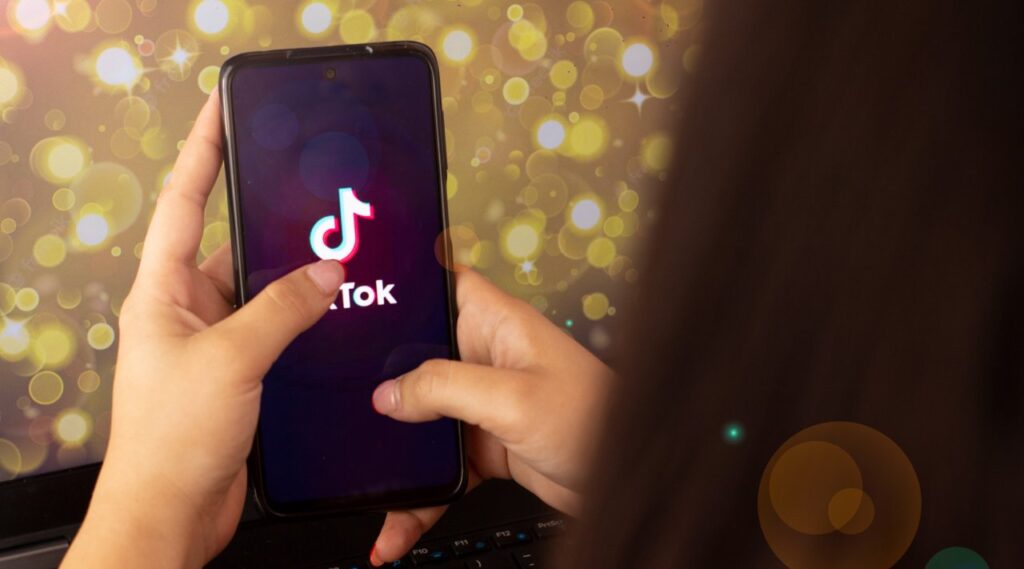 ลงติ๊กต๊อกเวลาไหนดี เวลาลง TikTok ที่ดีที่สุด ปี 2023